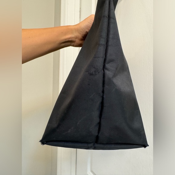 Longchamp Le Pliage Tote Bag - Picture 4 of 15